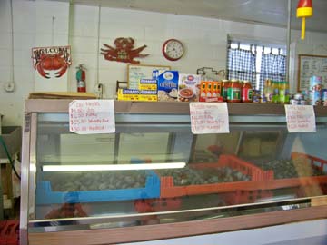 Ahearn's Seafood Market sells clams, crabs, scallops, shrimp, flounder, and more!